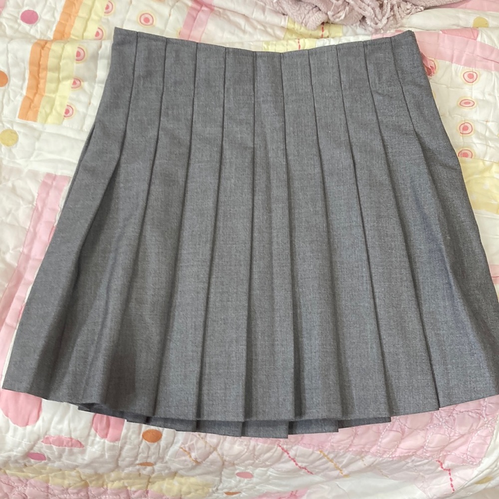 Pleated skirt